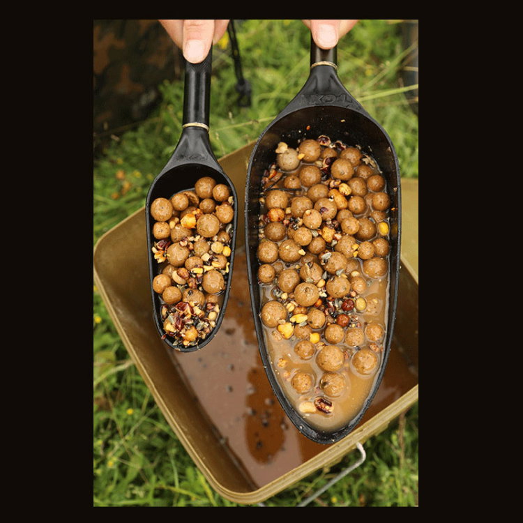 Лопатка за захранване Fox Baiting Spoon CTL002