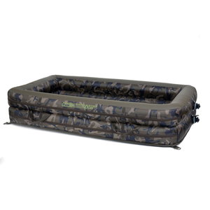 Надуваем дюшек Fox Carpmaster Air Mat CCC045