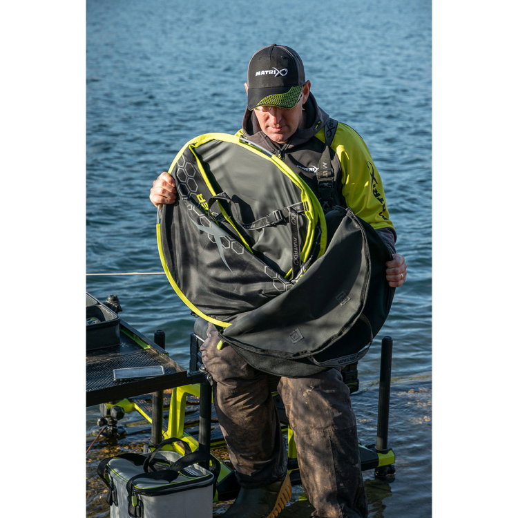 Покривало за маса Matrix Extending Side Tray Cover GLU125