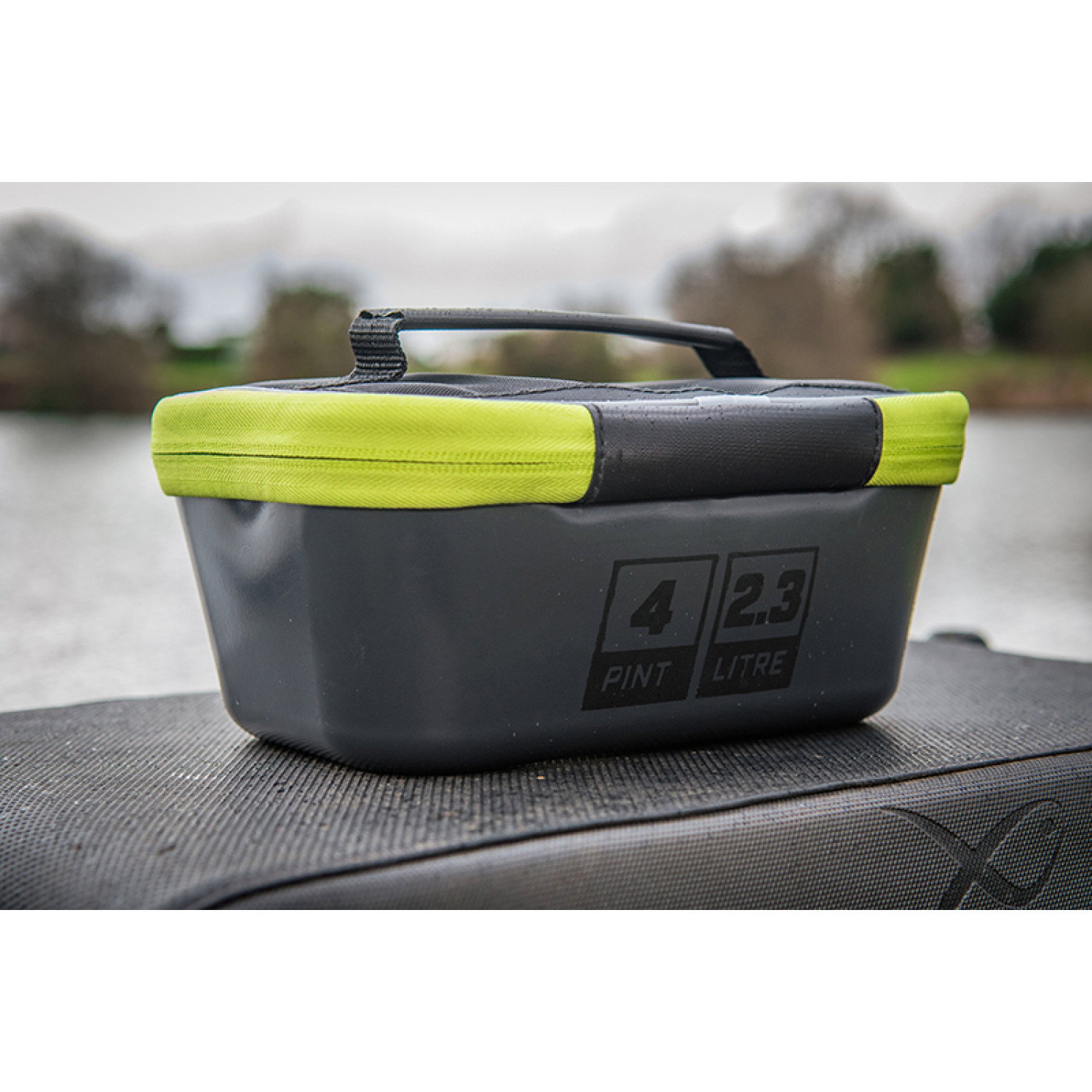 Kутия за стръв Matrix EVA Air-Flow Bait Tubs GBT032