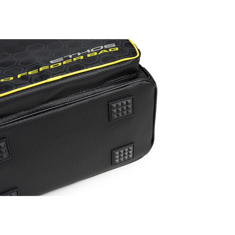 Чанта Matrix Ethos Feeder Case GLU148