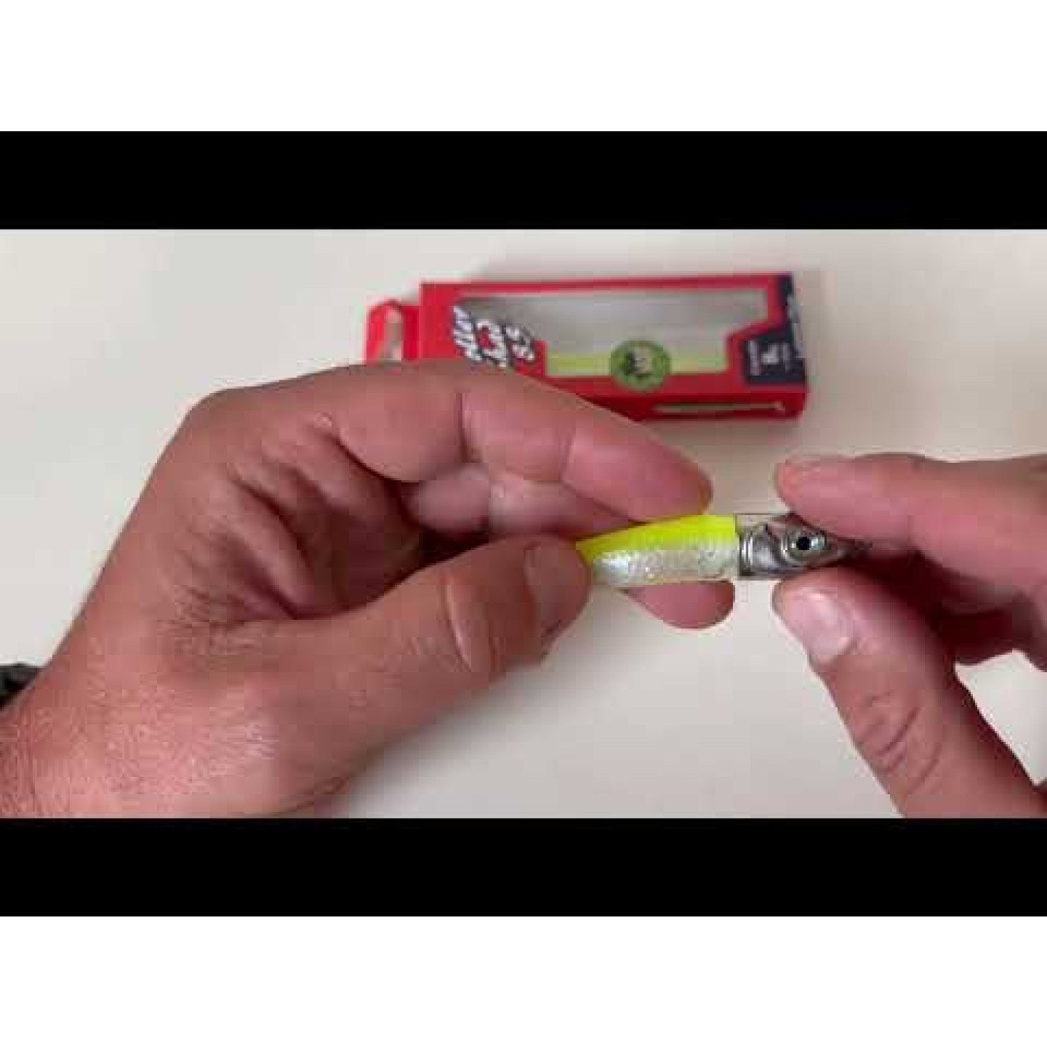 Куки GT-Bio Roller Shad GB-RS165-953