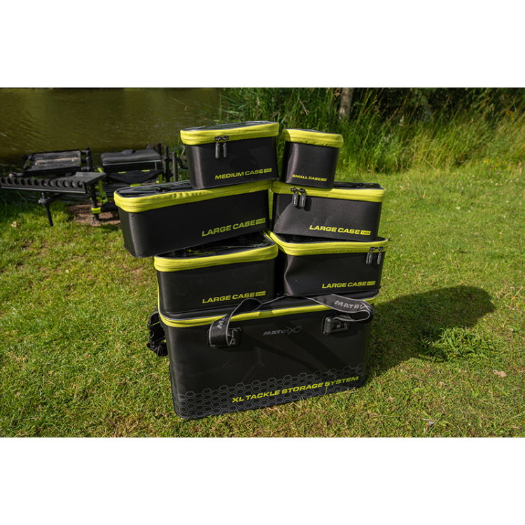 Чанта за аксесоари Matrix Large EVА Case 180 GLU165