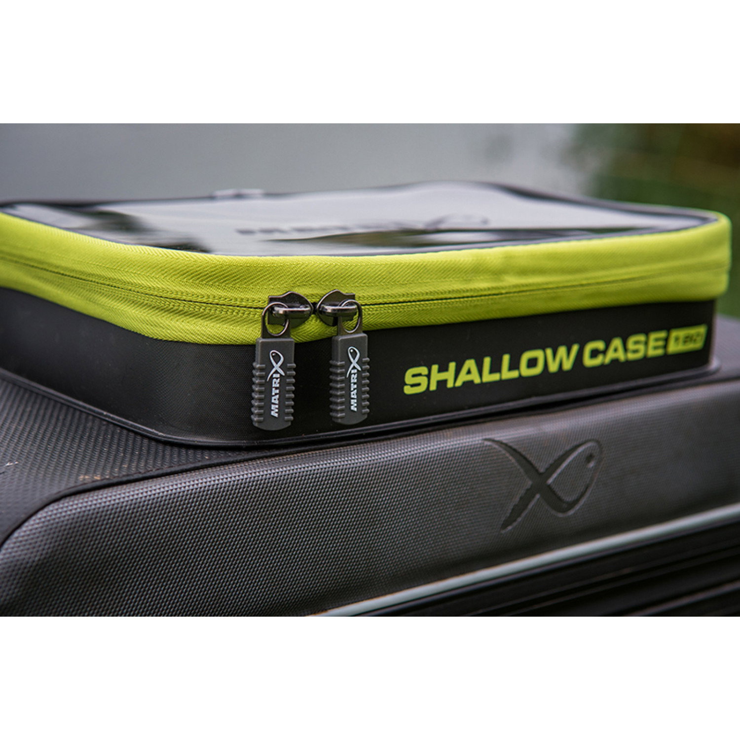 Чанта за аксесоари Matrix Shallow EVA Case 180 GLU164
