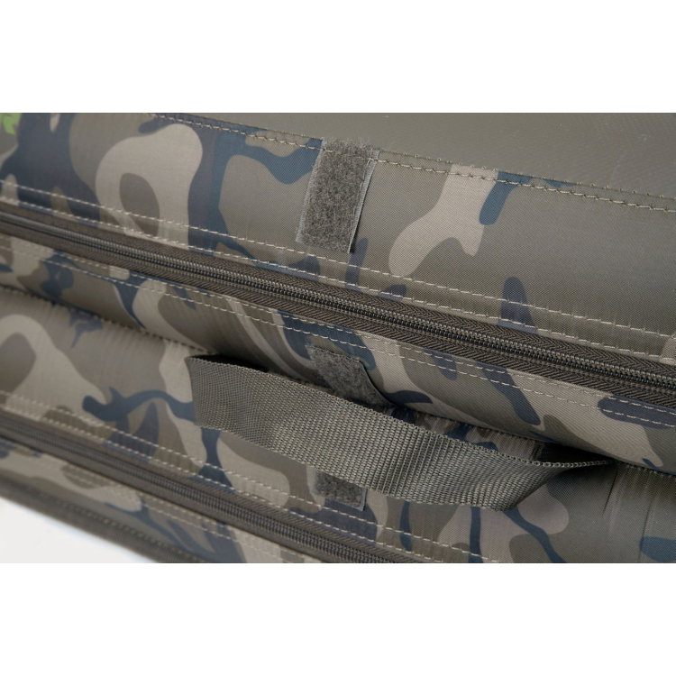 Надуваем дюшек Fox Carpmaster Air Mat CCC045
