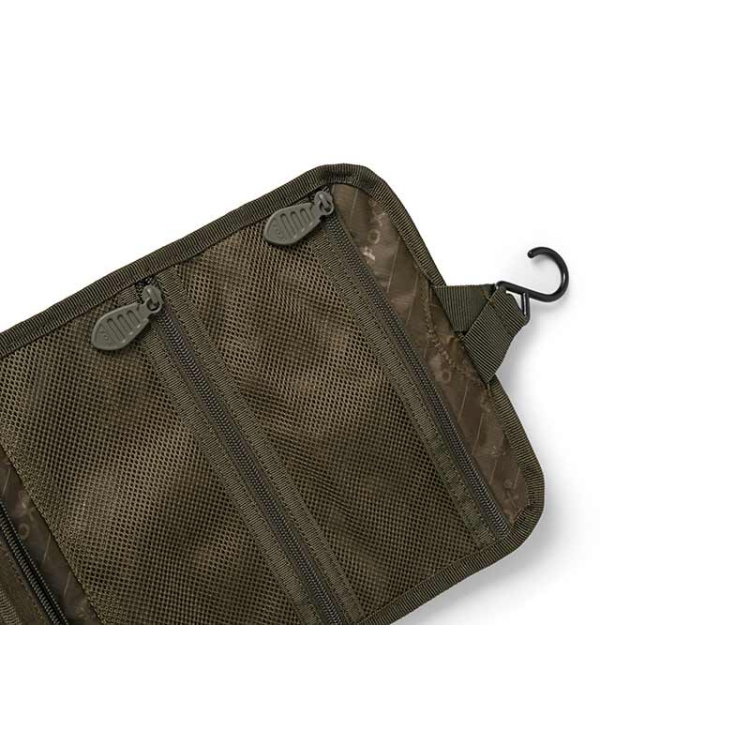 Несесер за тоалетни принадлежности Fox Voyager Roll Wash Bag CLU568