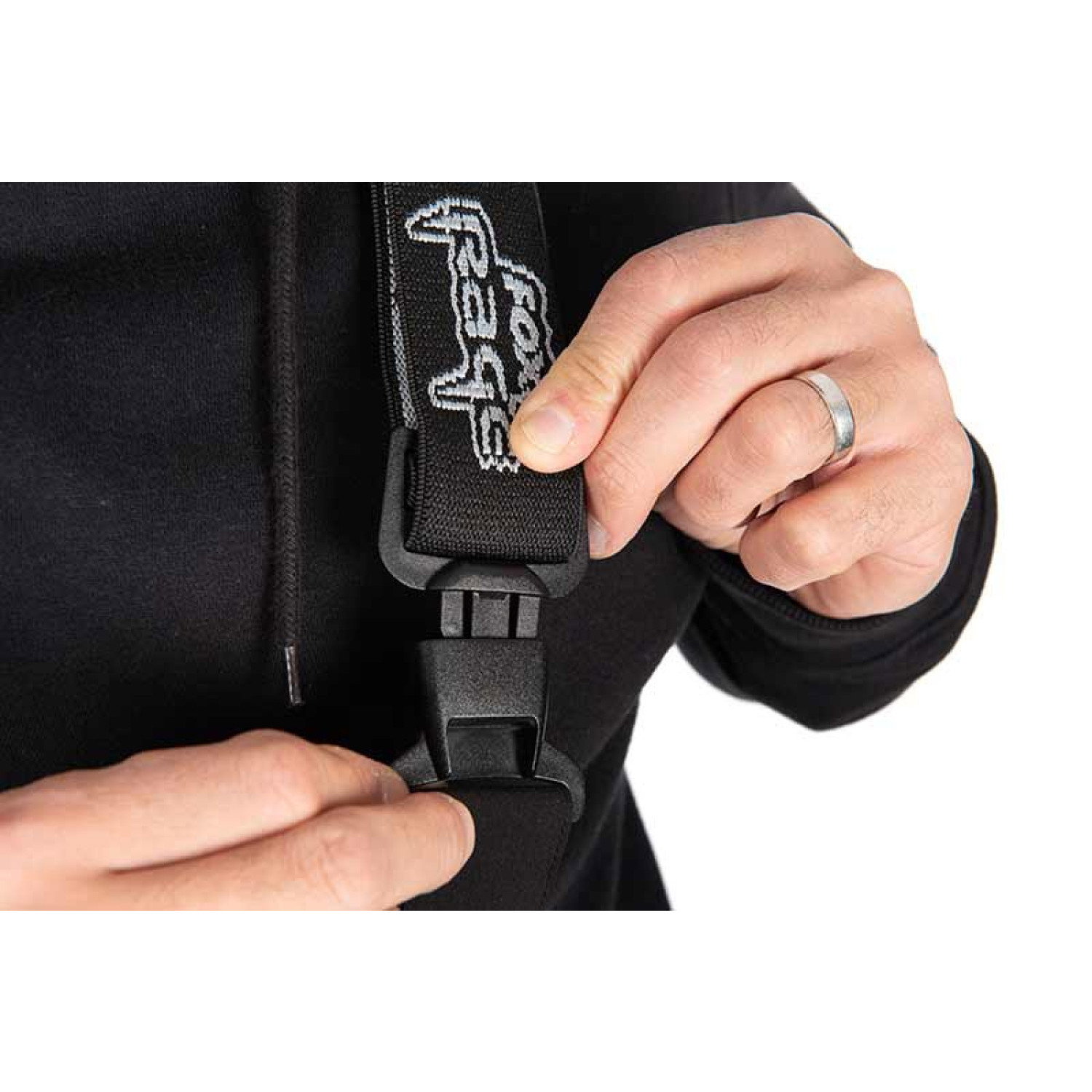 Комплект Fox Rage Ragewear Rainsuit - Salopettes and Jacket NPR637