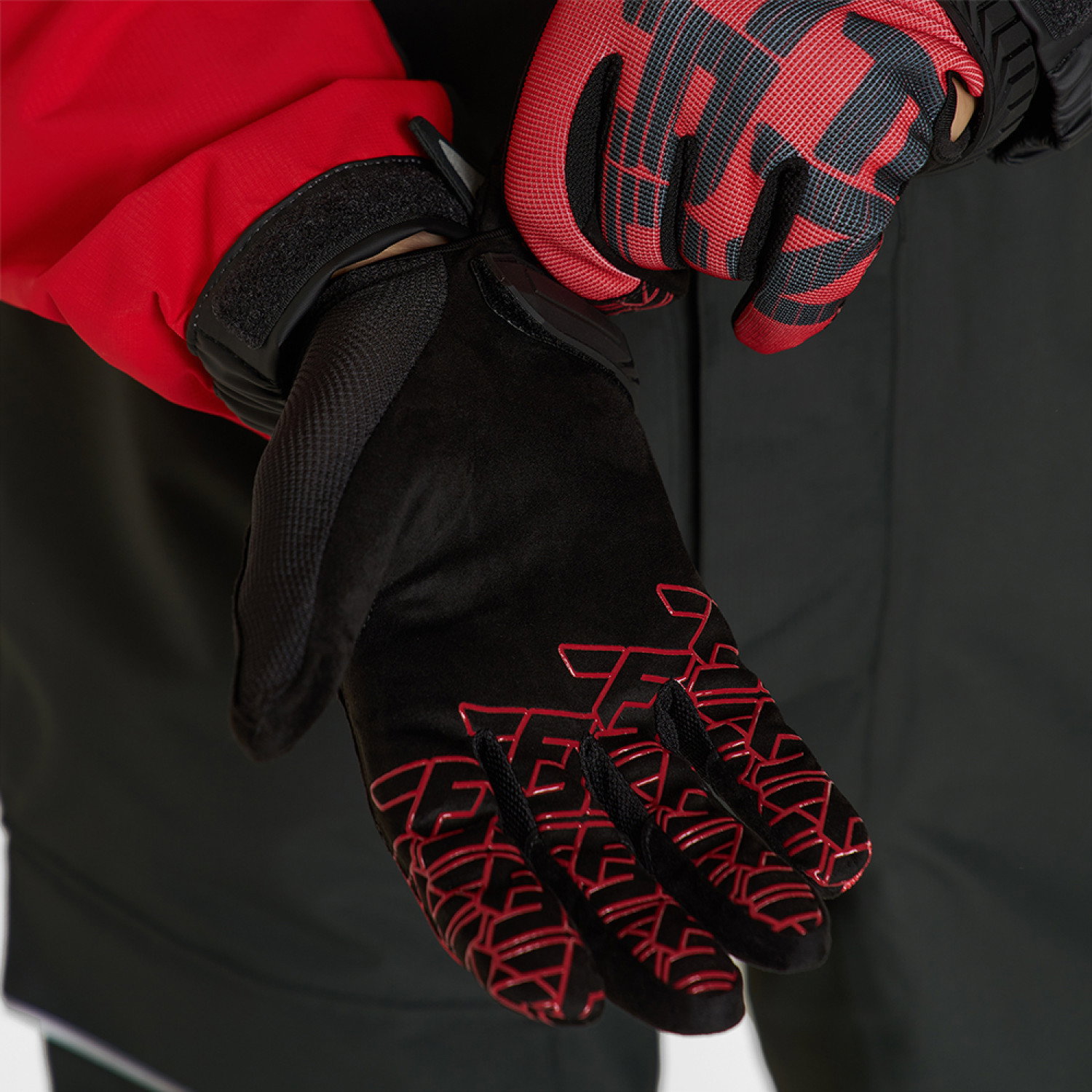 Gloves Eagle 2841 Red M